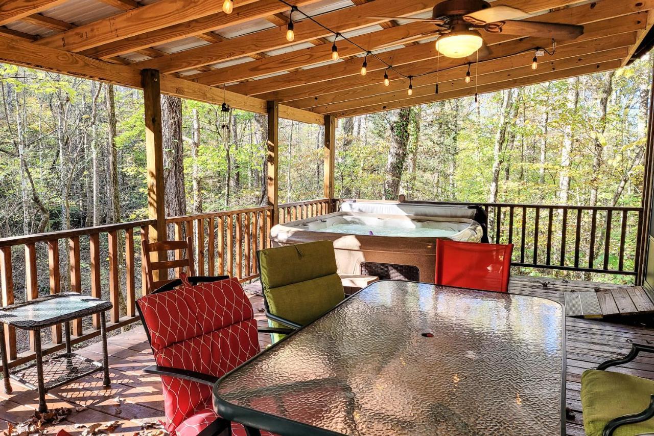 Friendly Bear Cabin Pigeon Forge Esterno foto