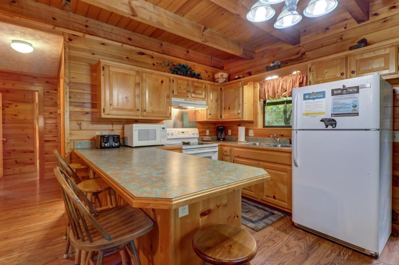 Friendly Bear Cabin Pigeon Forge Esterno foto