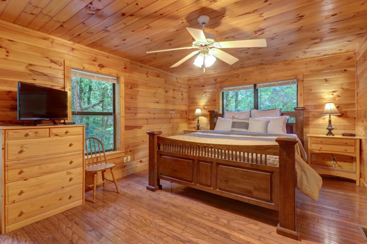 Friendly Bear Cabin Pigeon Forge Esterno foto