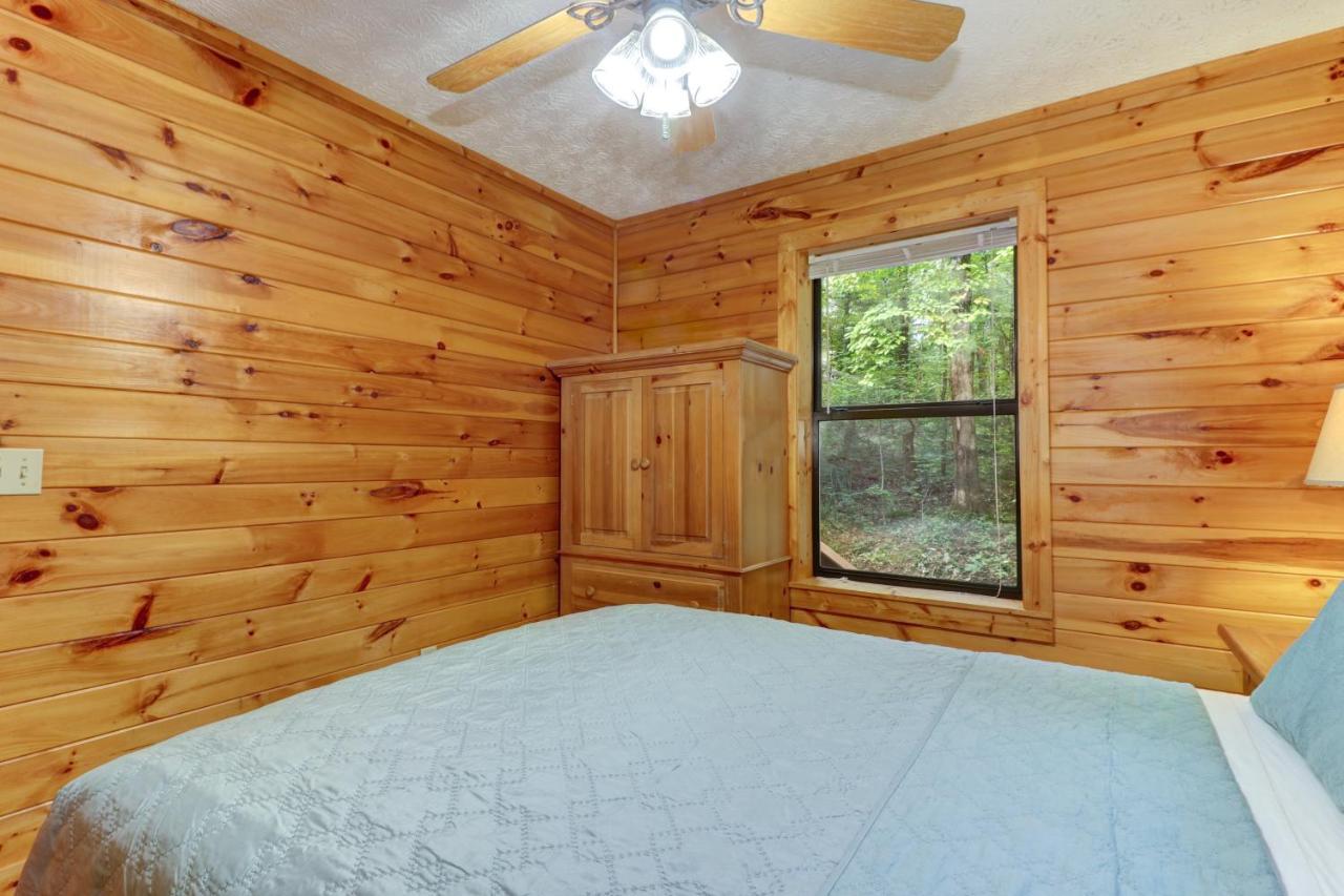 Friendly Bear Cabin Pigeon Forge Esterno foto