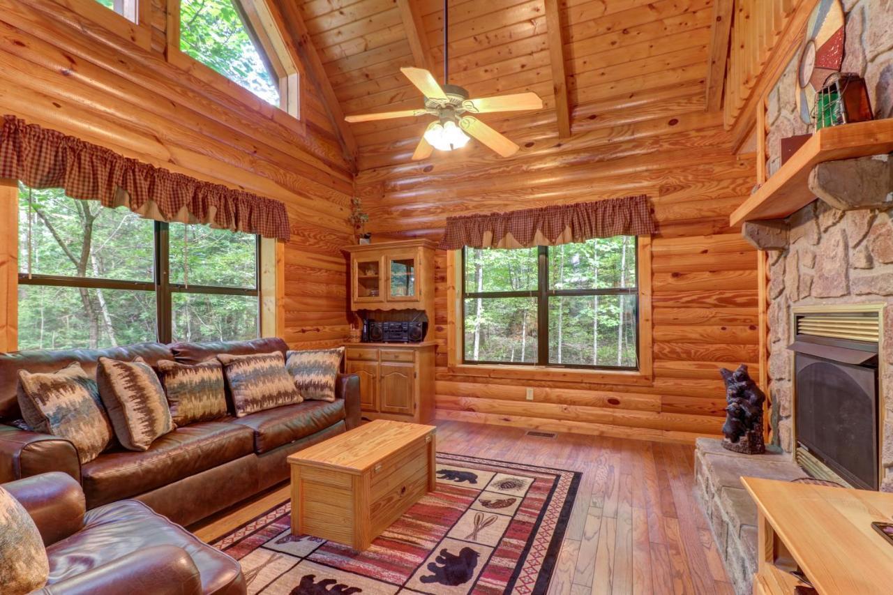 Friendly Bear Cabin Pigeon Forge Esterno foto