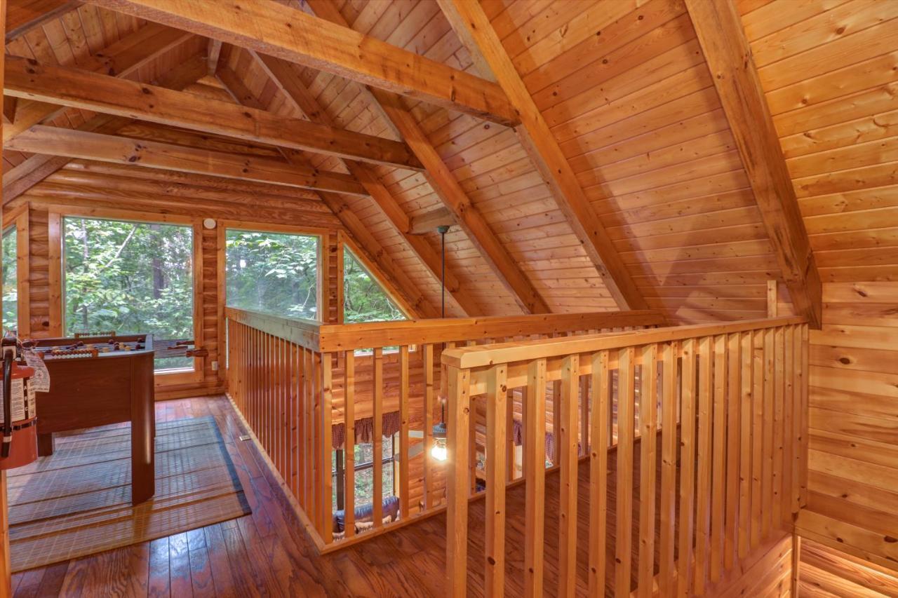 Friendly Bear Cabin Pigeon Forge Esterno foto