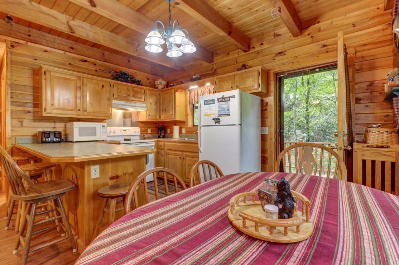 Friendly Bear Cabin Pigeon Forge Esterno foto