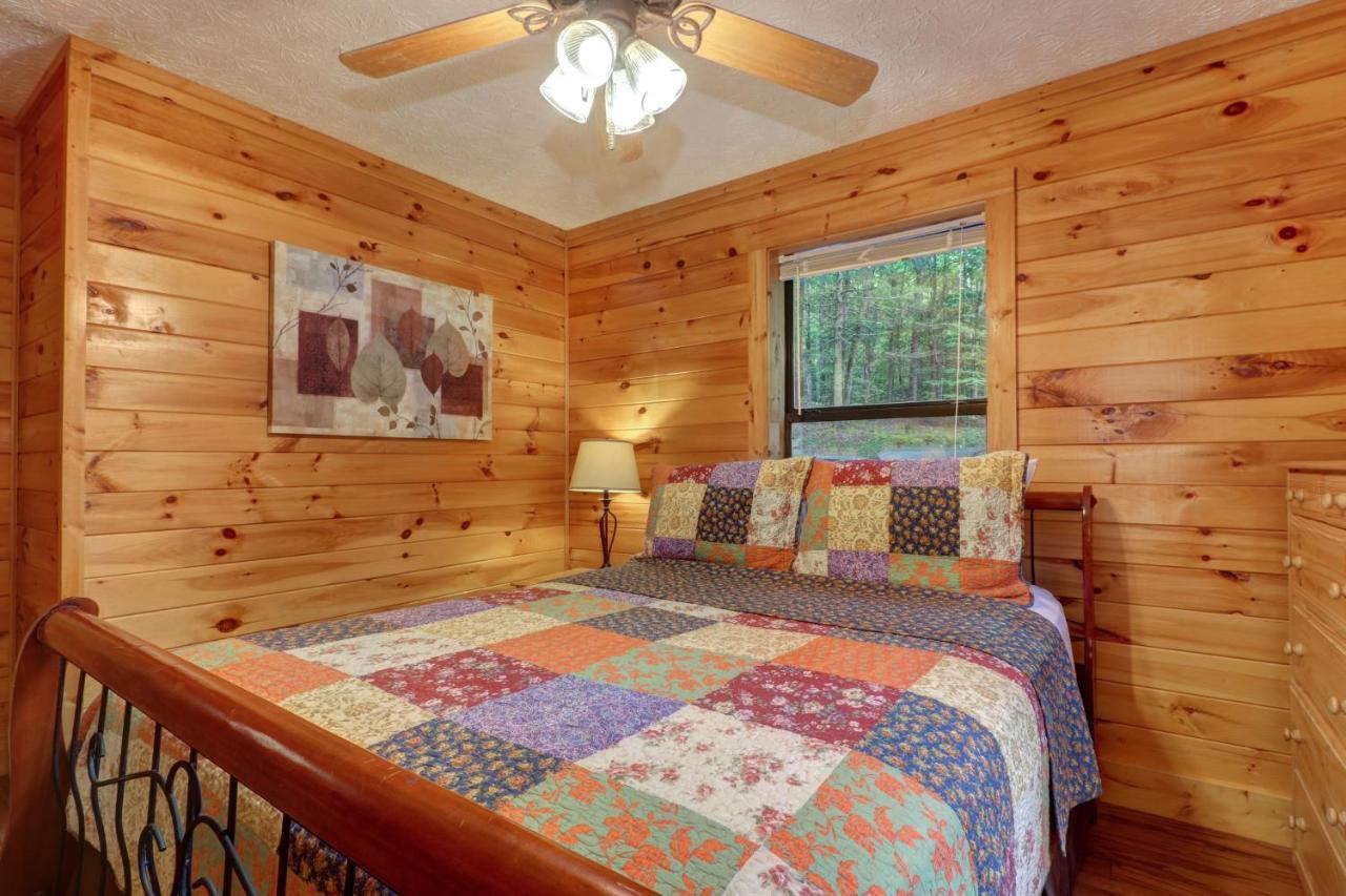 Friendly Bear Cabin Pigeon Forge Esterno foto
